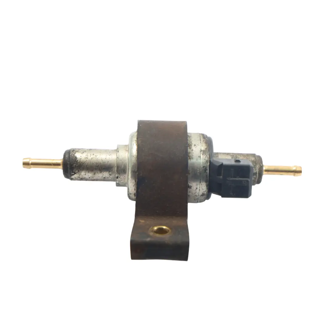 Volkswagen Touareg 7L Webasto Pompe Dosage Carburant - SKU 4B0963303-1 - Numéro de pièce 4B0963303