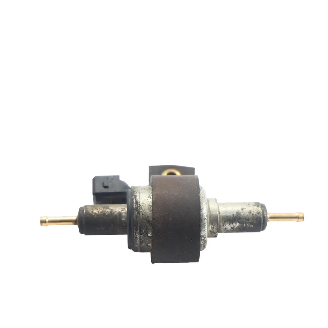 7L Webasto Bomba Dosificadora Combustible para Volkswagen Touareg con número de pieza 4B0963303 Volkswagen Touareg 7L Webasto Bomba Dosificadora Combustible - SKU 4B0963303-1 - Número de pieza 4B0963303