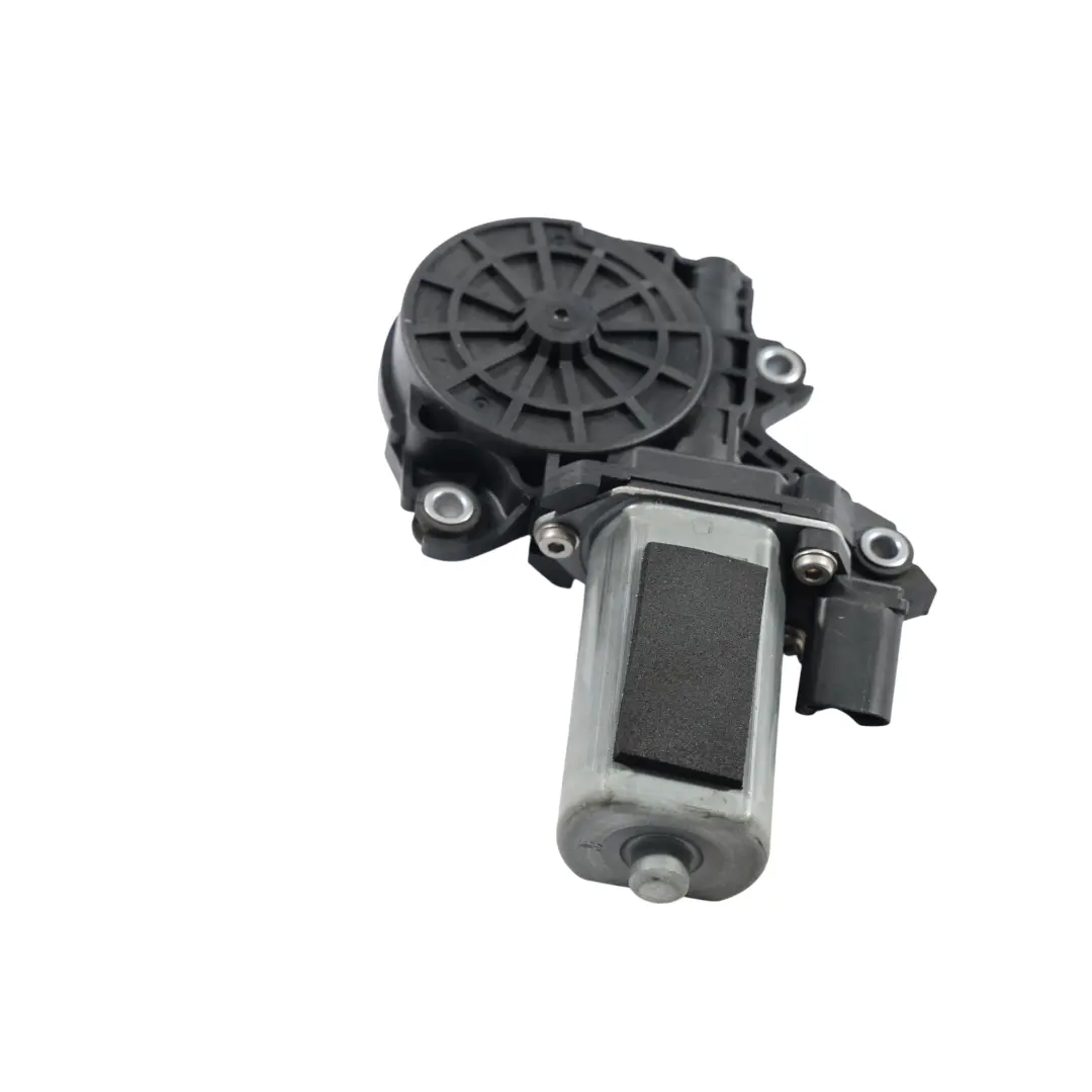 Blocco Porta Chiusura Motore Anteriore Posteriore Destro per Audi A8 D4 con numero di parte 4F0837060 Audi A8 D4 Blocco Porta Chiusura Motore Anteriore Posteriore Destro - SKU 4F0837060 - Numero di parte 4F0837060