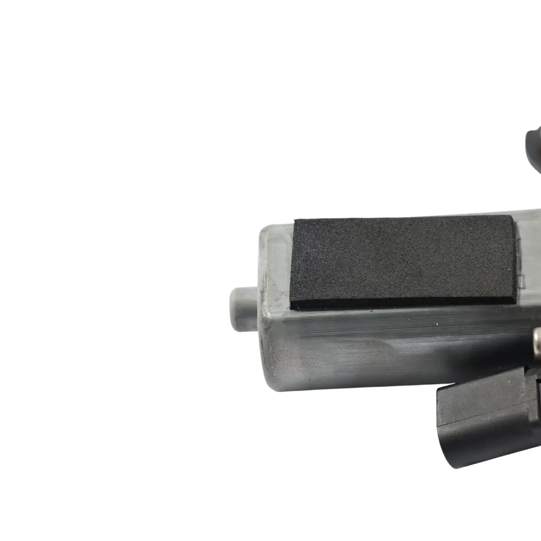 Audi A8 D4 Türschloss Soft Close Mechanismus Motor Vorne Hinten Rechts - SKU 4F0837060 - Teilenummer 4F0837060