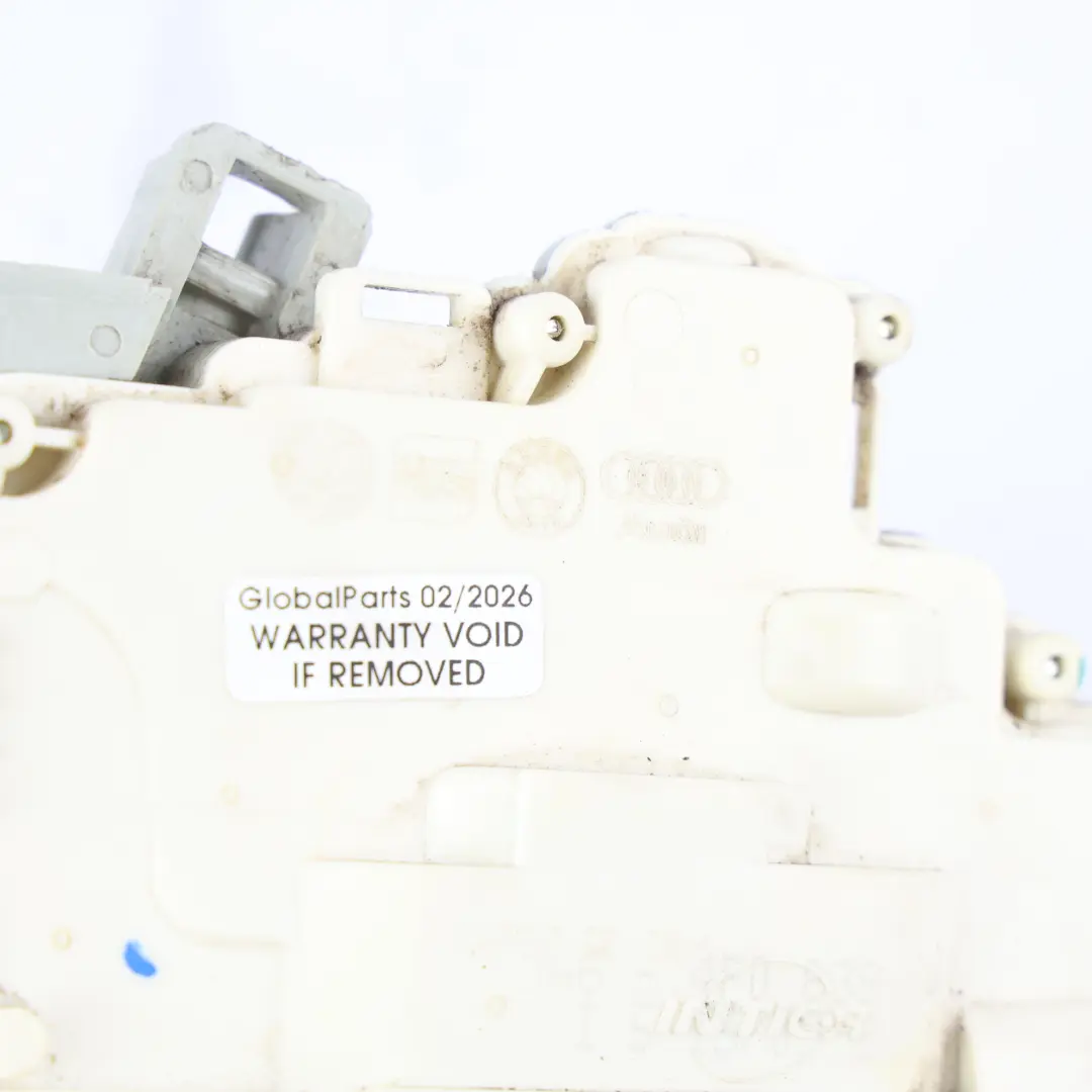 Actionneur De Verrouillage De Porte Arrière Gauche pour Audi A3 8P A6 C6 à propos du numéro de pièce 4F0839015 Audi A3 8P A6 C6 Actionneur De Verrouillage De Porte Arrière Gauche - SKU 4F0839015-1 - Numéro de pièce 4F0839015