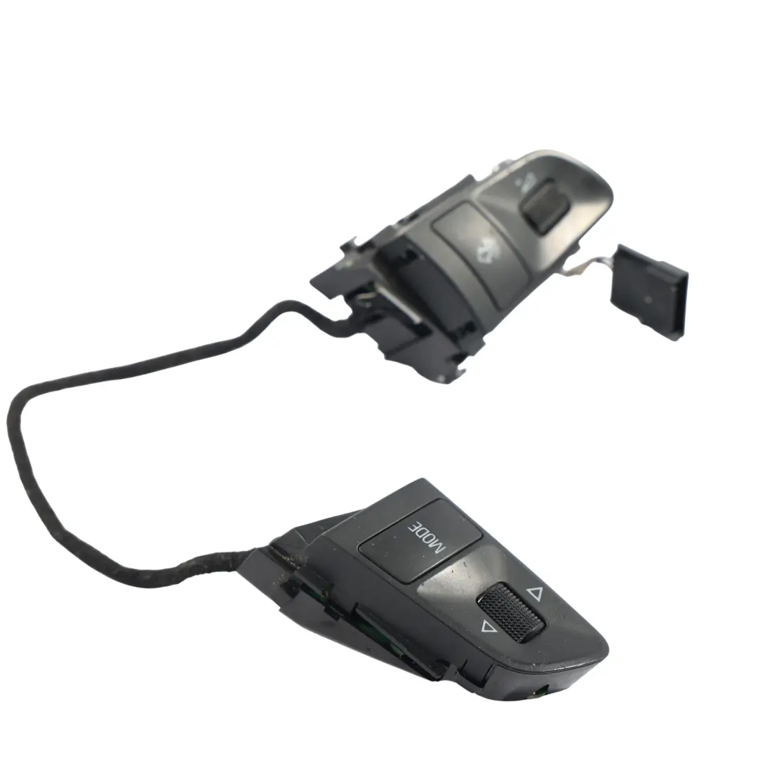 Audi A4 B7 Ensemble De Boutons Multifonctions De Commande Au Volant - SKU 4F0951527-1 - Numéro de pièce 4F0951527