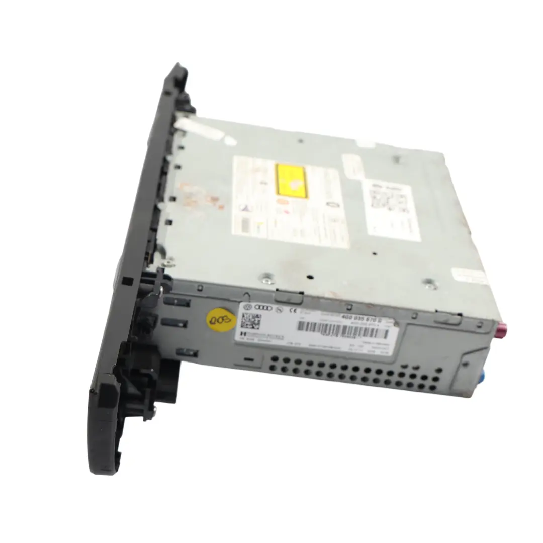 4G8 Autoradio Multimediale Lettore CD DVD Sistema MMI per Audi A6 C7 A7 con numero di parte 4G0035670G Audi A6 C7 A7 4G8 Autoradio Multimediale Lettore CD DVD Sistema MMI - SKU 4G0035670G-1 - Numero di parte 4G0035670G