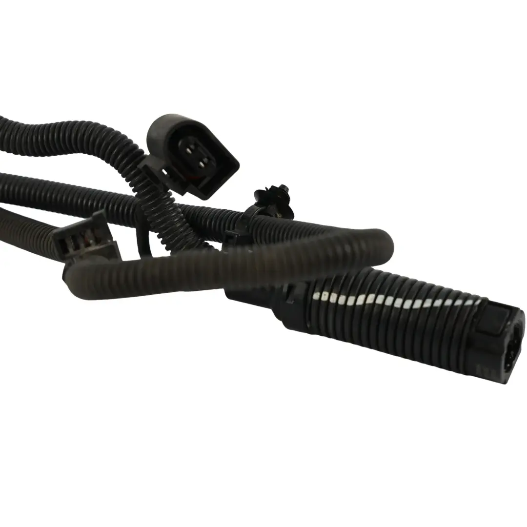 AdBlue Inject Pipe Line 3.0 TDI CVU Diesel to Audi A6 C7 A7 4G with Part number 4G0131984AE Audi A6 C7 A7 4G AdBlue Inject Pipe Line 3.0 TDI CVU Diesel - SKU 4G0131984AE - Part number 4G0131984AE