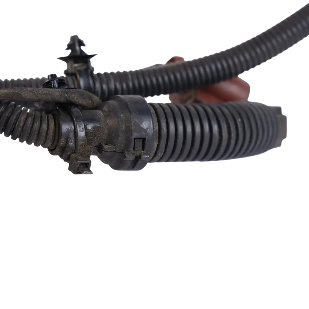 Tuyau Adblue Moteur Diesel 3.0 TDI pour Audi A7 4G à propos du numéro de pièce 4G0131984AK Audi A7 4G Tuyau Adblue Moteur Diesel 3.0 TDI - SKU 4G0131984AK - Numéro de pièce 4G0131984AK