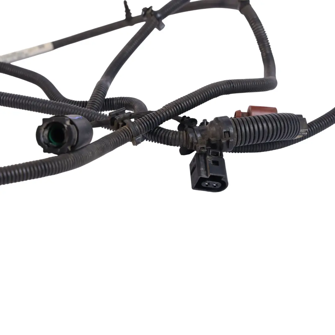 AdBlue Pipe Hose Line Tube 3.0 TDI Diesel Engine to Audi A7 4G with Part number 4G0131984AK Audi A7 4G AdBlue Pipe Hose Line Tube 3.0 TDI Diesel Engine - SKU 4G0131984AK - Part number 4G0131984AK