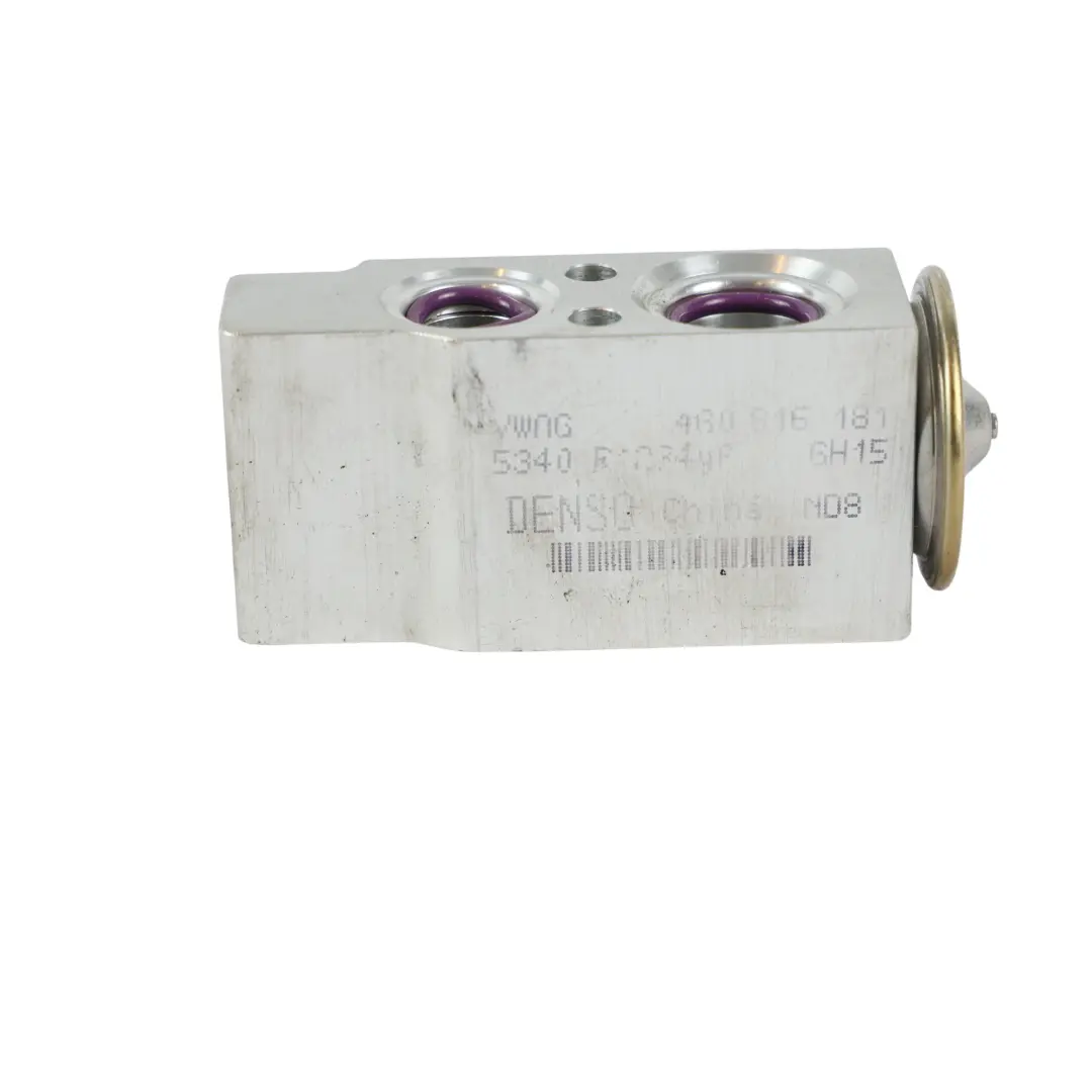 4G8 Valvola Di Espansione Aria Condizionata 5A06B45 per Audi A7 con numero di parte 4G0816181 Audi A7 4G8 Valvola Di Espansione Aria Condizionata 5A06B45 - SKU 4G0816181 - Numero di parte 4G0816181