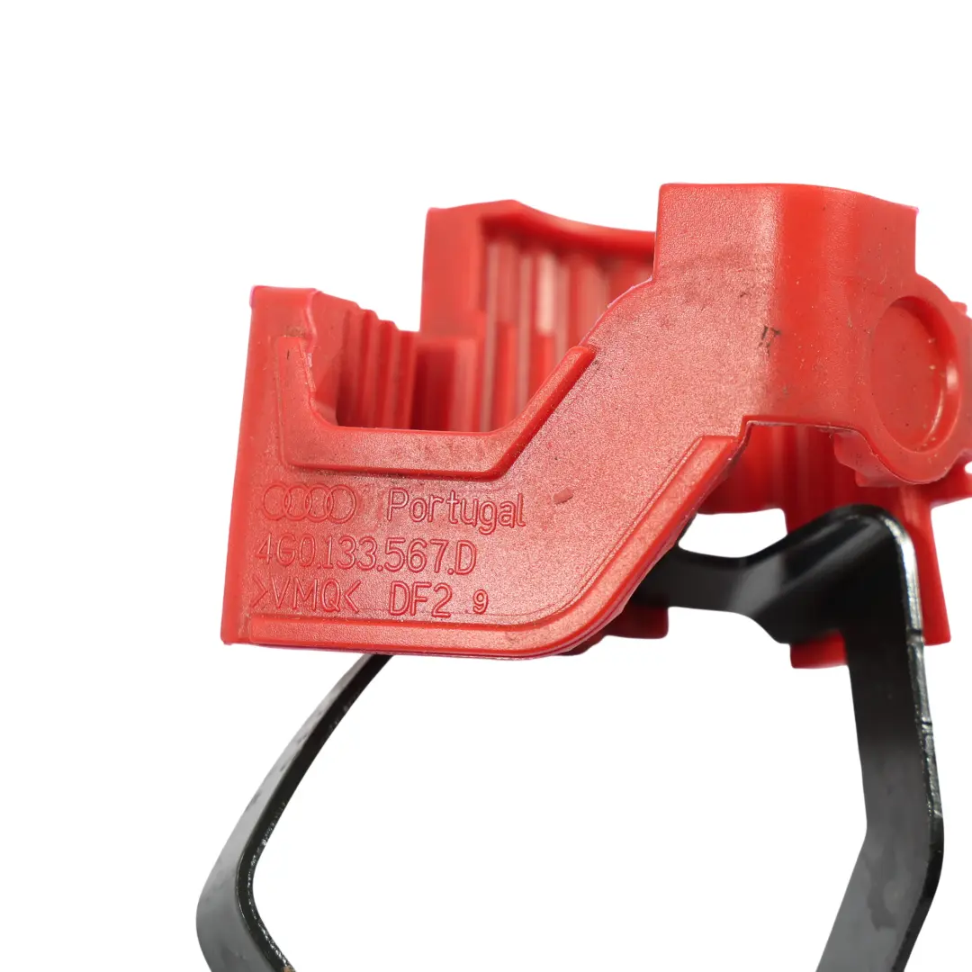 Adicional Soporte De Bomba De Agua Unidad De Refrigerante para Audi A7 4G con número de pieza 4G0819147A Audi A7 4G Adicional Soporte De Bomba De Agua Unidad De Refrigerante - SKU 4G0819147A - Número de pieza 4G0819147A