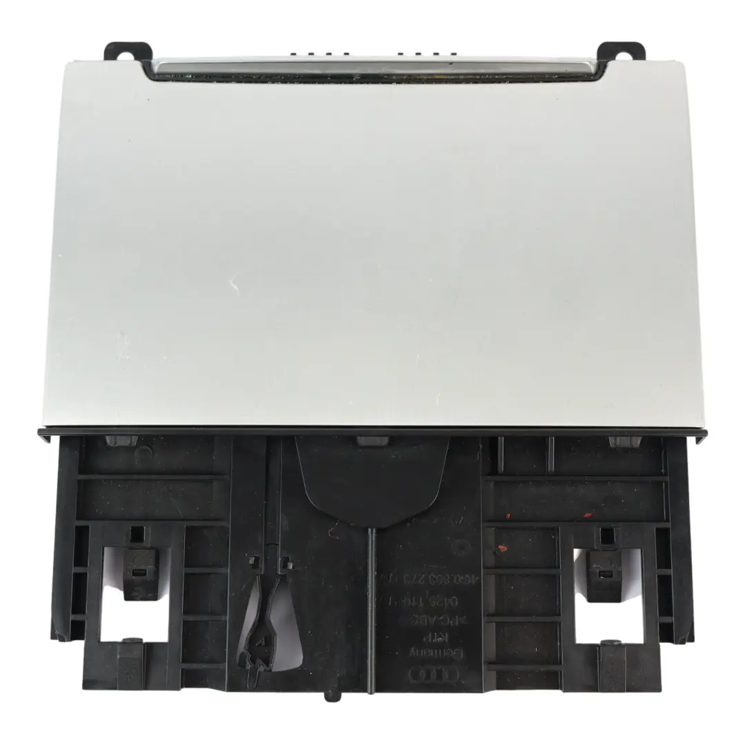 Cenicero Bandeja Trasera Cubierta Almacenamiento Gris Plata para Audi A6 C7 con número de pieza 4G0863273 Audi A6 C7 Cenicero Bandeja Trasera Cubierta Almacenamiento Gris Plata - SKU 4G0863273-4 - Número de pieza 4G0863273