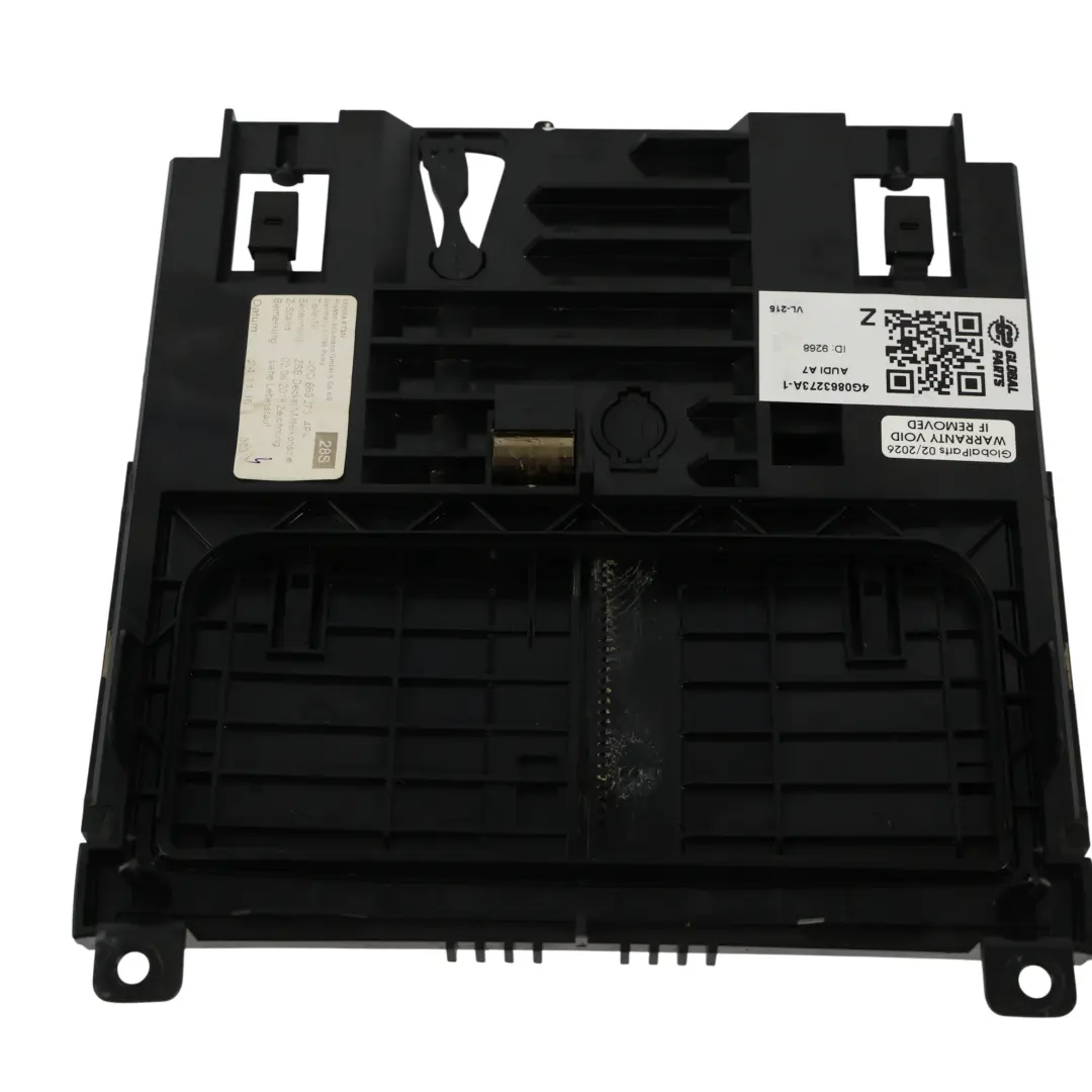 4G8 Console Centrale Posacenere Coperchio Posteriore per Audi A6 C7 A7 con numero di parte 4G0863273A Audi A6 C7 A7 4G8 Console Centrale Posacenere Coperchio Posteriore - SKU 4G0863273A-1 - Numero di parte 4G0863273A