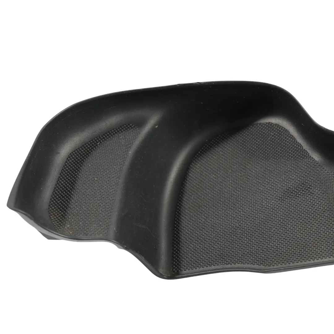 Tapis Rangement Porte Arrière Caoutchouc Insert Plancher pour Audi A6 C7 à propos du numéro de pièce 4G0868146 Audi A6 C7 Tapis Rangement Porte Arrière Caoutchouc Insert Plancher - SKU 4G0868146 - Numéro de pièce 4G0868146