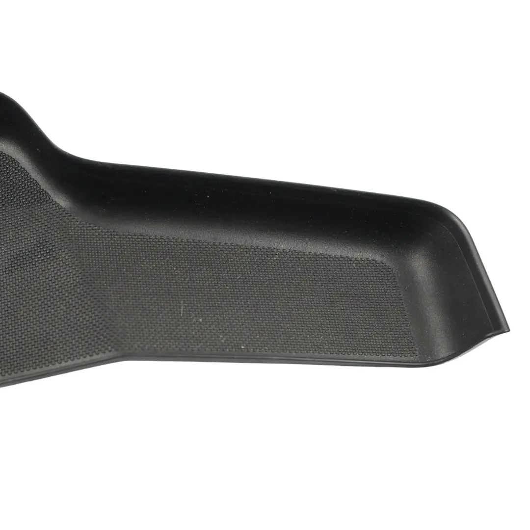 Tappetino In Gomma Per Vano Portaoggetti Posteriore per Audi A6 C7 con numero di parte 4G0868146 Audi A6 C7 Tappetino In Gomma Per Vano Portaoggetti Posteriore - SKU 4G0868146 - Numero di parte 4G0868146