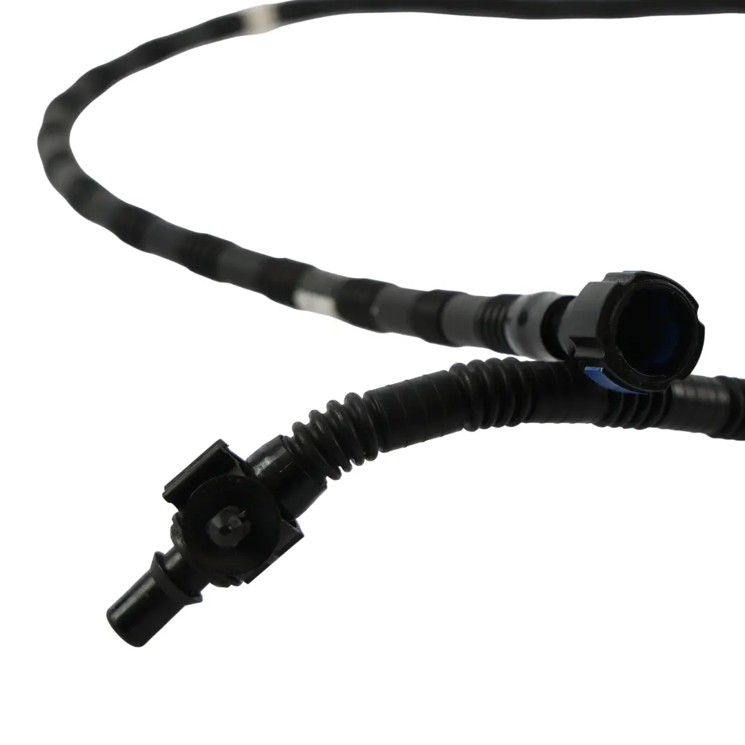 Sistema Di Pulizia Dei Fari Rondella Ugello Tubo Linea per Audi A7 4G con numero di parte 4G0955667C Audi A7 4G Sistema Di Pulizia Dei Fari Rondella Ugello Tubo Linea - SKU 4G0955667C - Numero di parte 4G0955667C