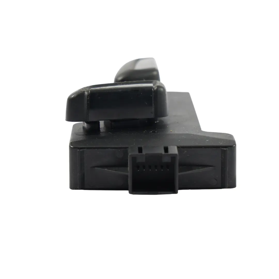 Skoda Superb Mk3 Unidad Interruptor Ajuste Asiento Delantero Derecho - SKU 4G0959748A - Número de pieza 4G0959748A