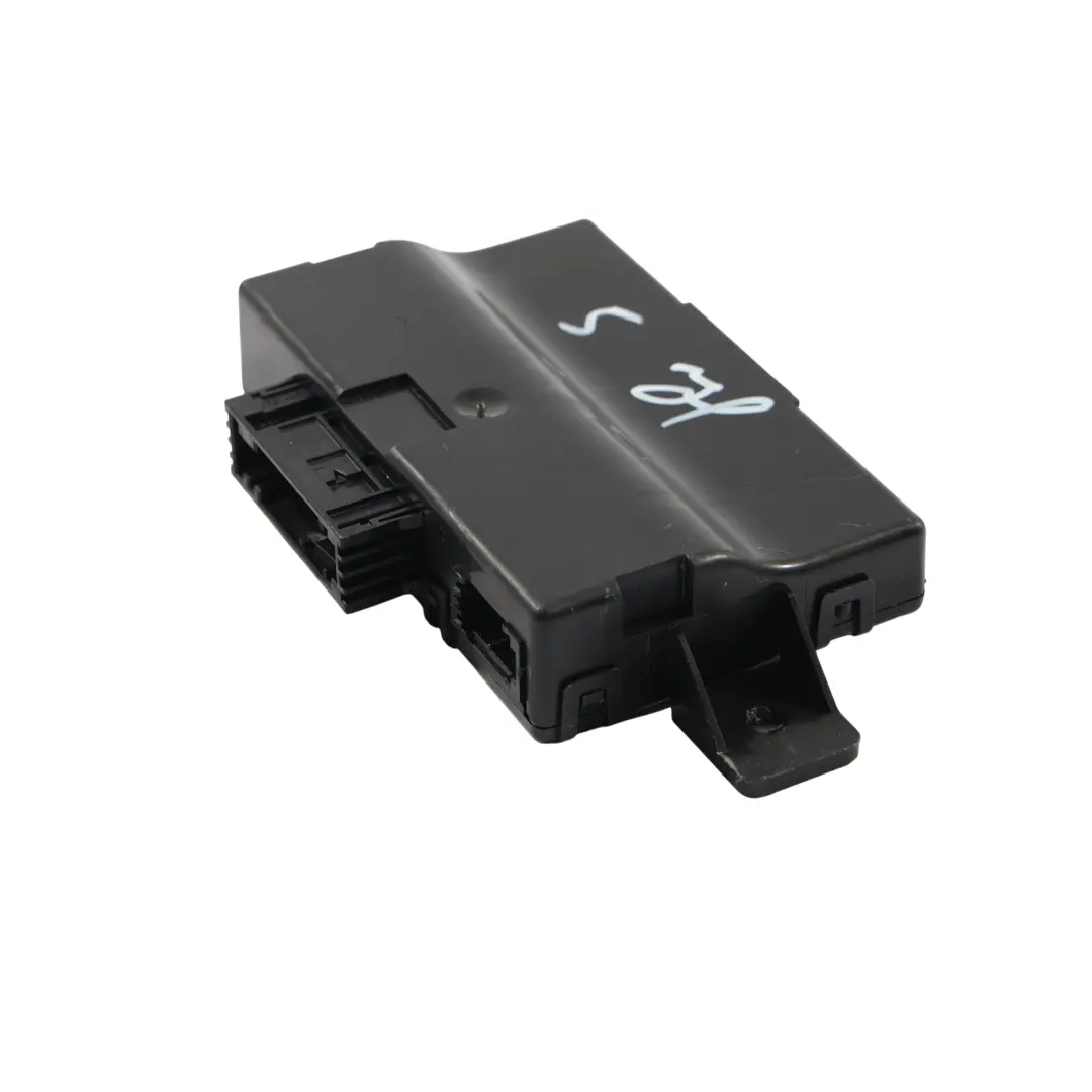 Gateway Interface Electrical Control Unit Module ECU to Audi A6 C7 A7 4G with Part number 4G5907468H Audi A6 C7 A7 4G Gateway Interface Electrical Control Unit Module ECU - SKU 4G5907468H - Part number 4G5907468H