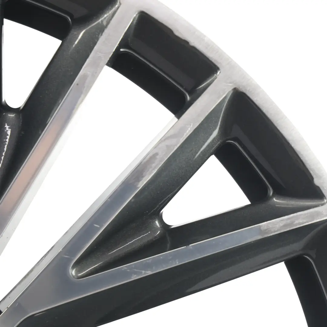 Grau Leichtmetallfelge 20" 9J ET:37 für Audi A7 4G mit Teilenummer 4G8601025AE Audi A7 4G Grau Leichtmetallfelge 20" 9J ET:37 - SKU 4G8601025AE-2 - Teilenummer 4G8601025AE
