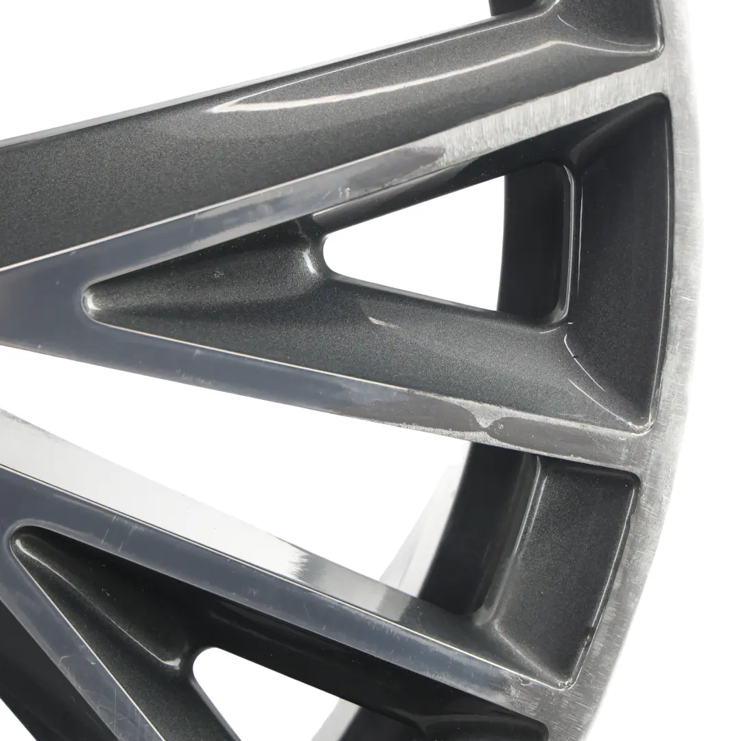 Grigio Cerchio In Lega 20" 9J ET:37 per Audi A7 4G con numero di parte 4G8601025AE Audi A7 4G Grigio Cerchio In Lega 20" 9J ET:37 - SKU 4G8601025AE-2 - Numero di parte 4G8601025AE