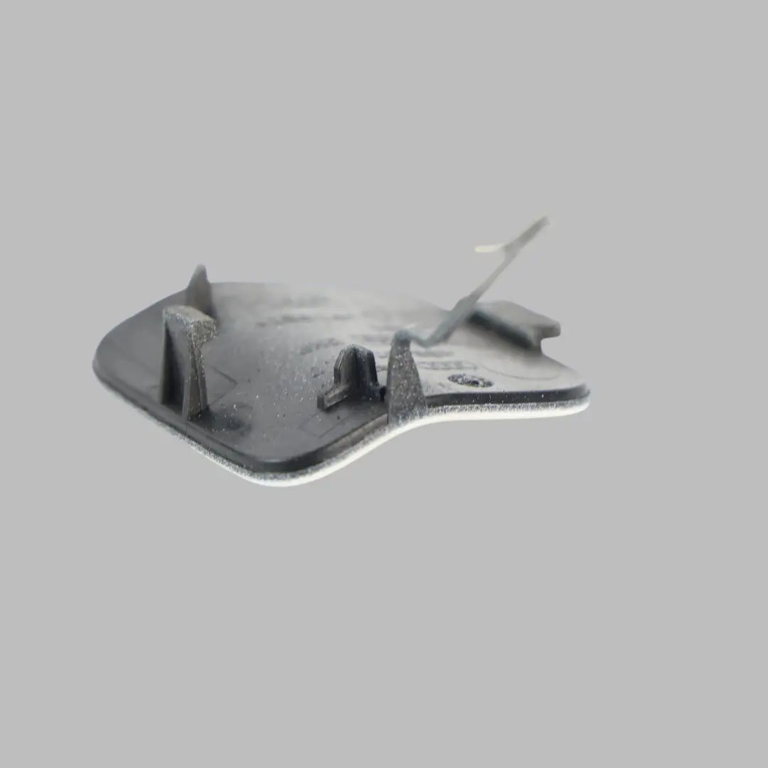 Paraurti Posteriore Occhiello Traino Bianco Ibis - Y9C per Audi A7 4G con numero di parte 4G8807441D Audi A7 4G Paraurti Posteriore Occhiello Traino Bianco Ibis - Y9C - SKU 4G8807441D-IWH - Numero di parte 4G8807441D