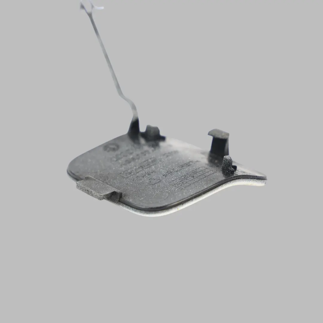 Pare Chocs Arrière Cache Oeil Remorquage Blanc Ibis - Y9C pour Audi A7 4G à propos du numéro de pièce 4G8807441D Audi A7 4G Pare Chocs Arrière Cache Oeil Remorquage Blanc Ibis - Y9C - SKU 4G8807441D-IWH - Numéro de pièce 4G8807441D