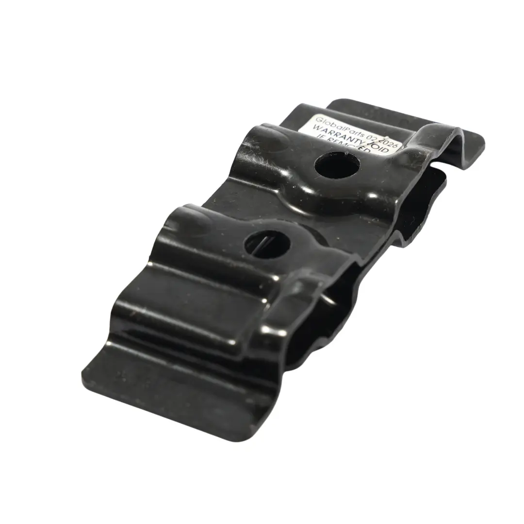 Staffa Di Fissaggio Gancio Pannello Laterale Del Bagagliaio per Audi A7 4G con numero di parte 4G8813383 Audi A7 4G Staffa Di Fissaggio Gancio Pannello Laterale Del Bagagliaio - SKU 4G8813383 - Numero di parte 4G8813383