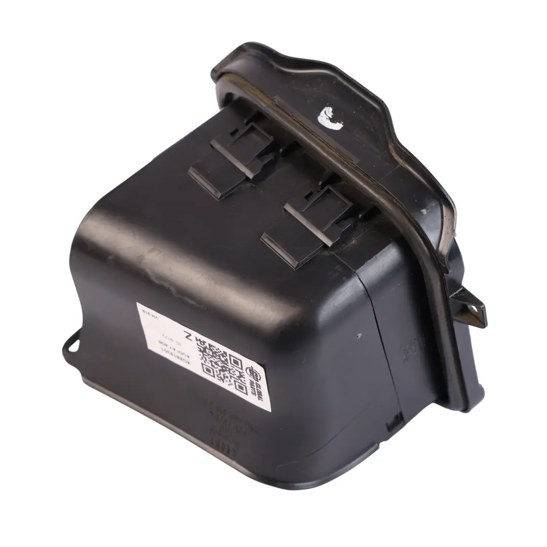 Rejilla De Ventilación Carrocería Panel Trasero Izquierdo para Audi A7 4G con número de pieza 4G8819301 Audi A7 4G Rejilla De Ventilación Carrocería Panel Trasero Izquierdo - SKU 4G8819301 - Número de pieza 4G8819301