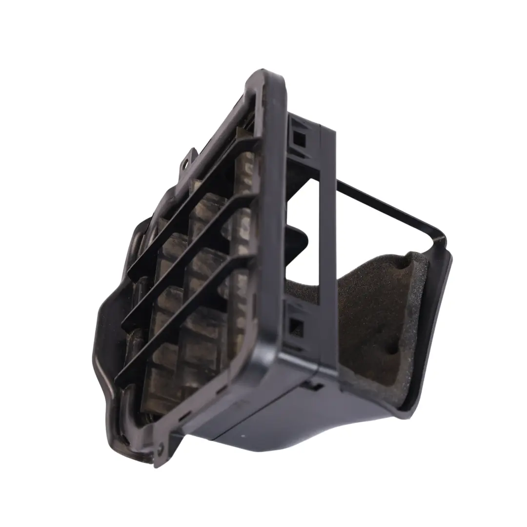 Griglia Di Ventilazione Pannello Posteriore Sinistro per Audi A7 4G con numero di parte 4G8819301 Audi A7 4G Griglia Di Ventilazione Pannello Posteriore Sinistro - SKU 4G8819301 - Numero di parte 4G8819301