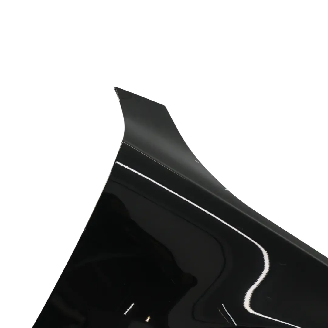 Pannello Laterale Anteriore Destro Parafango Mythical Black Nero Y9T per Audi A7 4G con numero di parte 4G8821106B Audi A7 4G Pannello Laterale Anteriore Destro Parafango Mythical Black Nero Y9T - SKU 4G8821106B-MYB - Numero di parte 4G8821106B