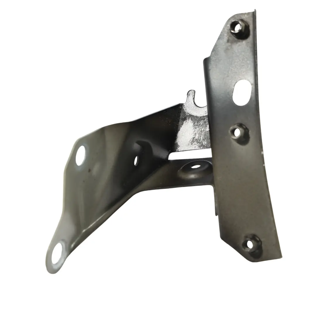 Soporte De Montaje Del Panel Lateral Derecho Mythical Black Negro Y9T para Audi A7 4G con número de pieza 4G8821136D Audi A7 4G Soporte De Montaje Del Panel Lateral Derecho Mythical Black Negro Y9T - SKU 4G8821136D-MYB - Número de pieza 4G8821136D