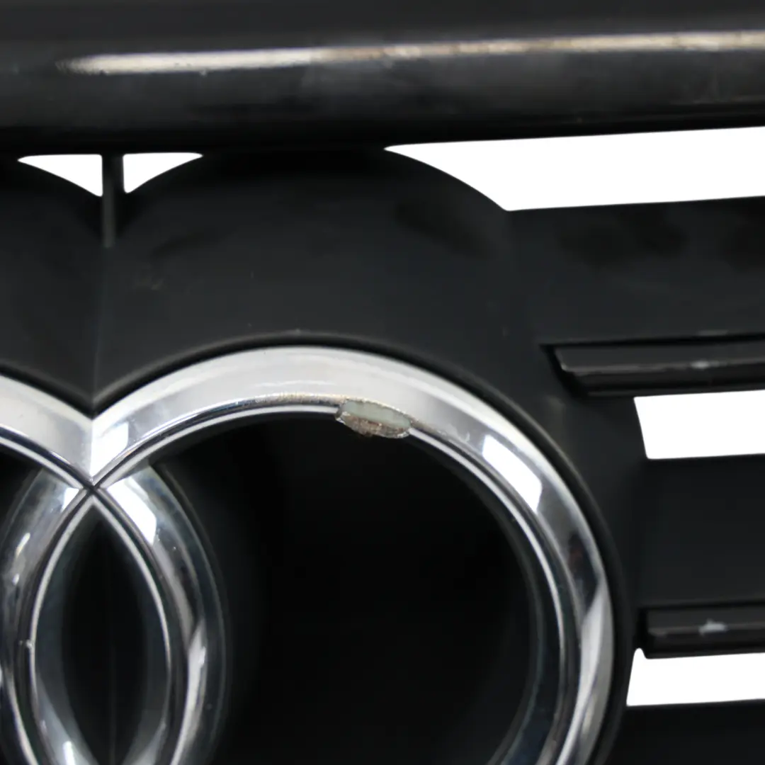 Frontstoßstange Heizkörper Mitte Kühlergrill Abdeckung für Audi A7 4G mit Teilenummer 4G8853651H Audi A7 4G Frontstoßstange Heizkörper Mitte Kühlergrill Abdeckung - SKU 4G8853651H - Teilenummer 4G8853651H