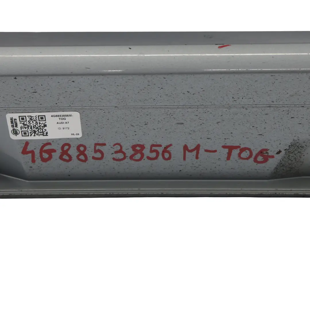 Gonna Laterale Copertura Soglia Porta Destra Tornado Grey - X7P per Audi A7 4G con numero di parte 4G8853856M Audi A7 4G Gonna Laterale Copertura Soglia Porta Destra Tornado Grey - X7P - SKU 4G8853856M-TOG - Numero di parte 4G8853856M