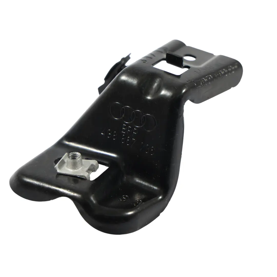 Soporte De Montaje Del Panel Lateral Del Maletero Derecho para Audi A7 4G con número de pieza 4G8867736 Audi A7 4G Soporte De Montaje Del Panel Lateral Del Maletero Derecho - SKU 4G8867736 - Número de pieza 4G8867736