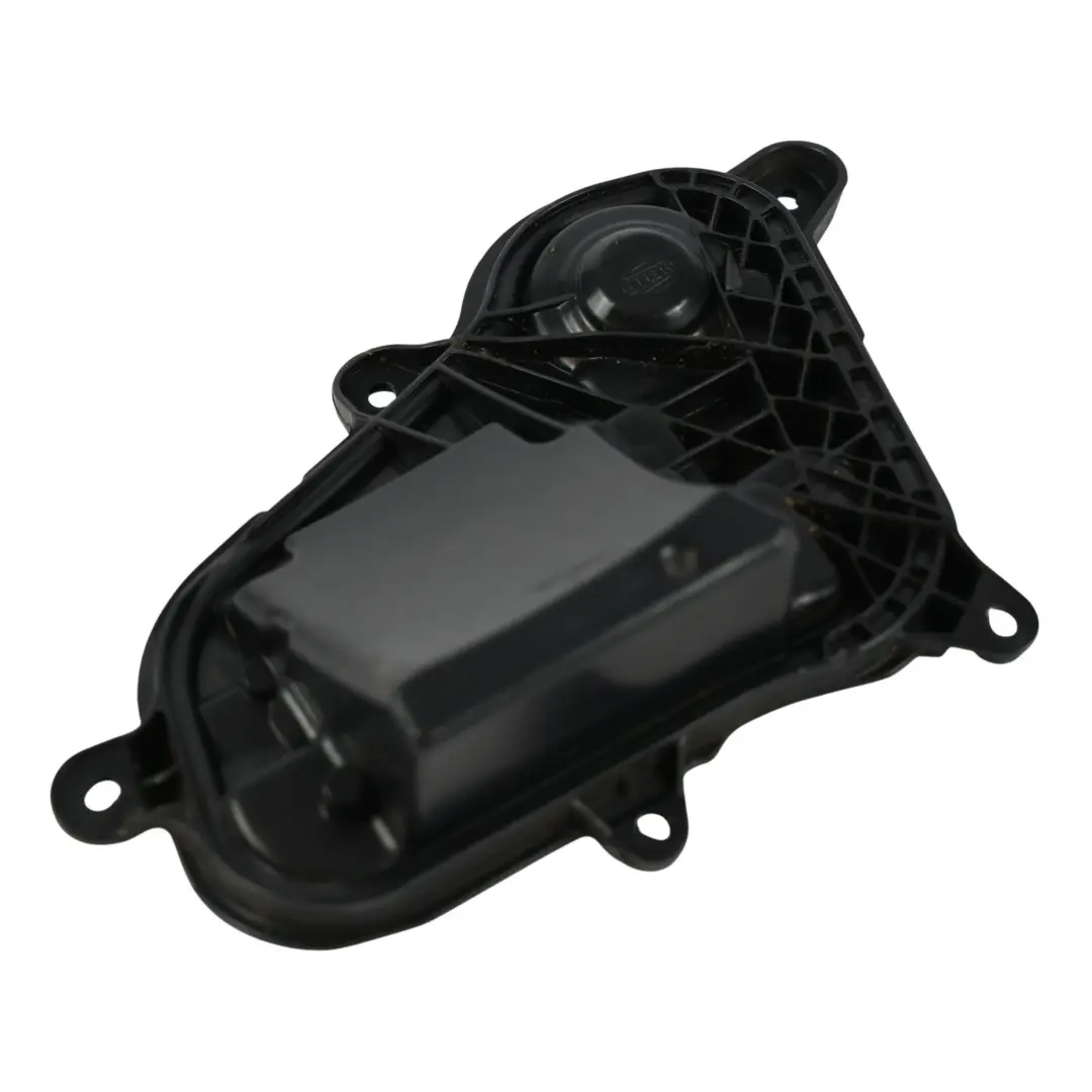 Faro Lampada Coperchio Cap Pannello Anteriore Destra per Audi A7 4G con numero di parte 4G8941158A Audi A7 4G Faro Lampada Coperchio Cap Pannello Anteriore Destra - SKU 4G8941158A - Numero di parte 4G8941158A