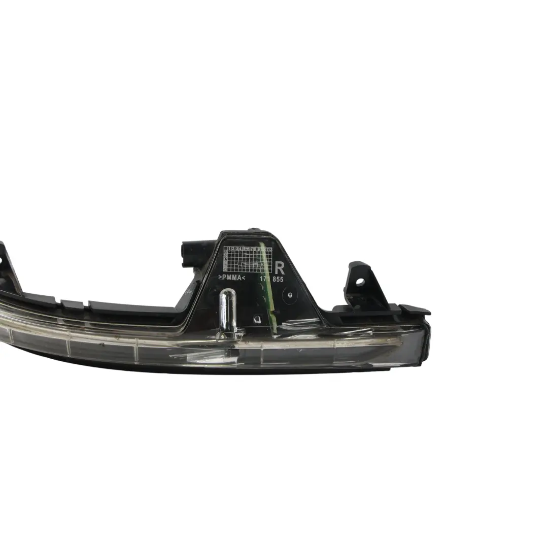 Lámpara Intermitente Espejo Retrovisor Derecho para Audi A7 4G con número de pieza 4G8949102A Audi A7 4G Lámpara Intermitente Espejo Retrovisor Derecho - SKU 4G8949102A - Número de pieza 4G8949102A