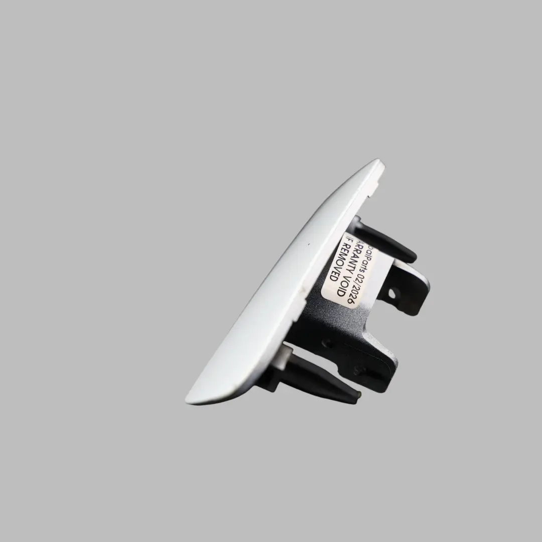 Osłona Spryskiwacza Lampy Przód Przednia Lewa Biała do Audi A7 4G o numerze 4G8955275E Audi A7 4G Osłona Spryskiwacza Lampy Przód Przednia Lewa Biała - SKU 4G8955275E-IWH1 - Numer Części 4G8955275E