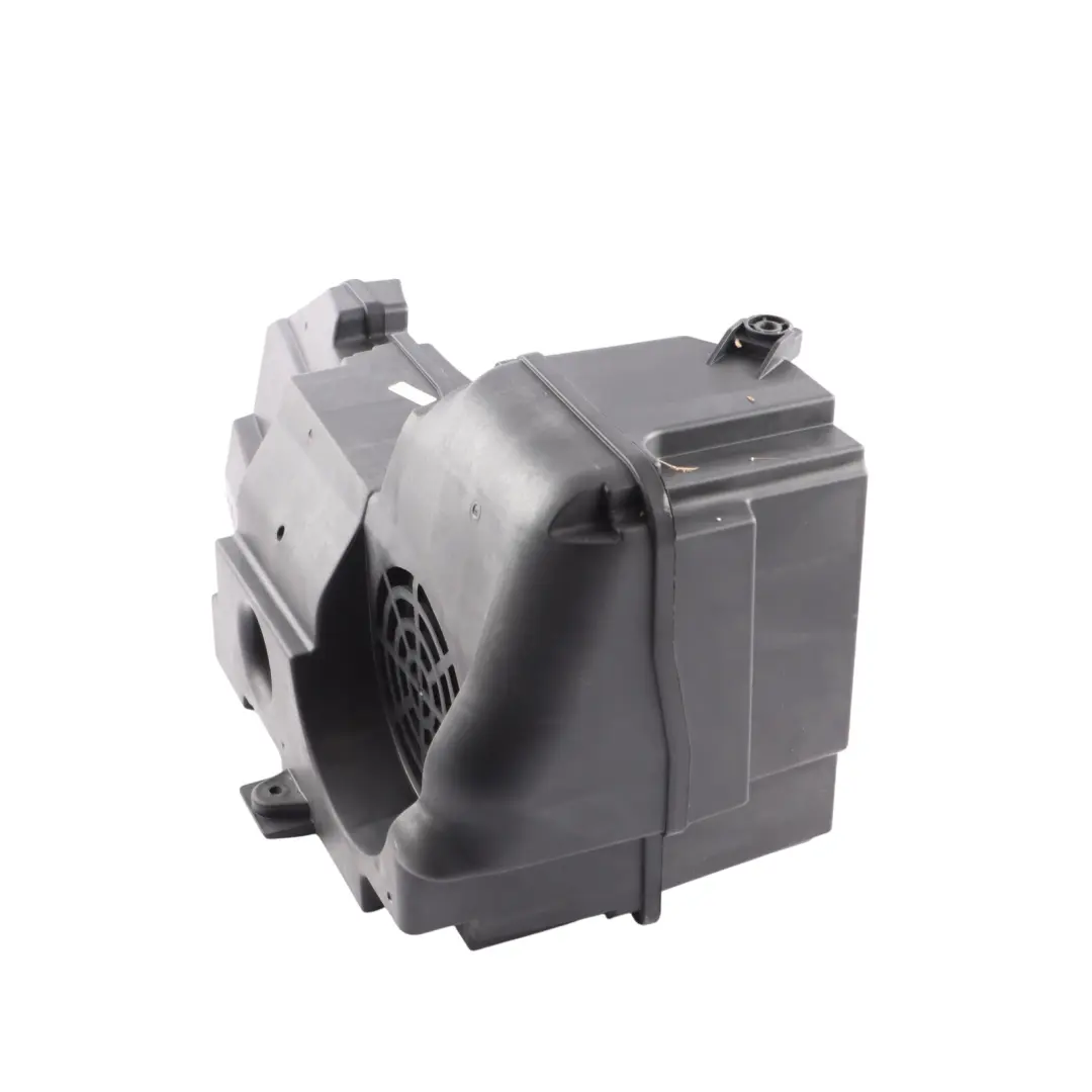 Boot Trunk Bass Speaker Loudspeaker Subwoofer to Audi A7 4G Rear with Part number 4G9035381A Audi A7 4G Rear Boot Trunk Bass Speaker Loudspeaker Subwoofer - SKU 4G9035381A - Part number 4G9035381A