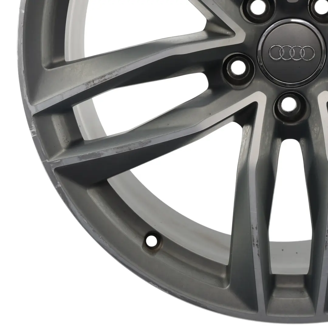 Srebrna Felga Aluminiowa 20" 8.5J ET:43 do Audi A6 C7 4G o numerze 4G9601025N Audi A6 C7 4G Srebrna Felga Aluminiowa 20" 8.5J ET:43 - SKU 4G9601025N-1 - Numer Części 4G9601025N