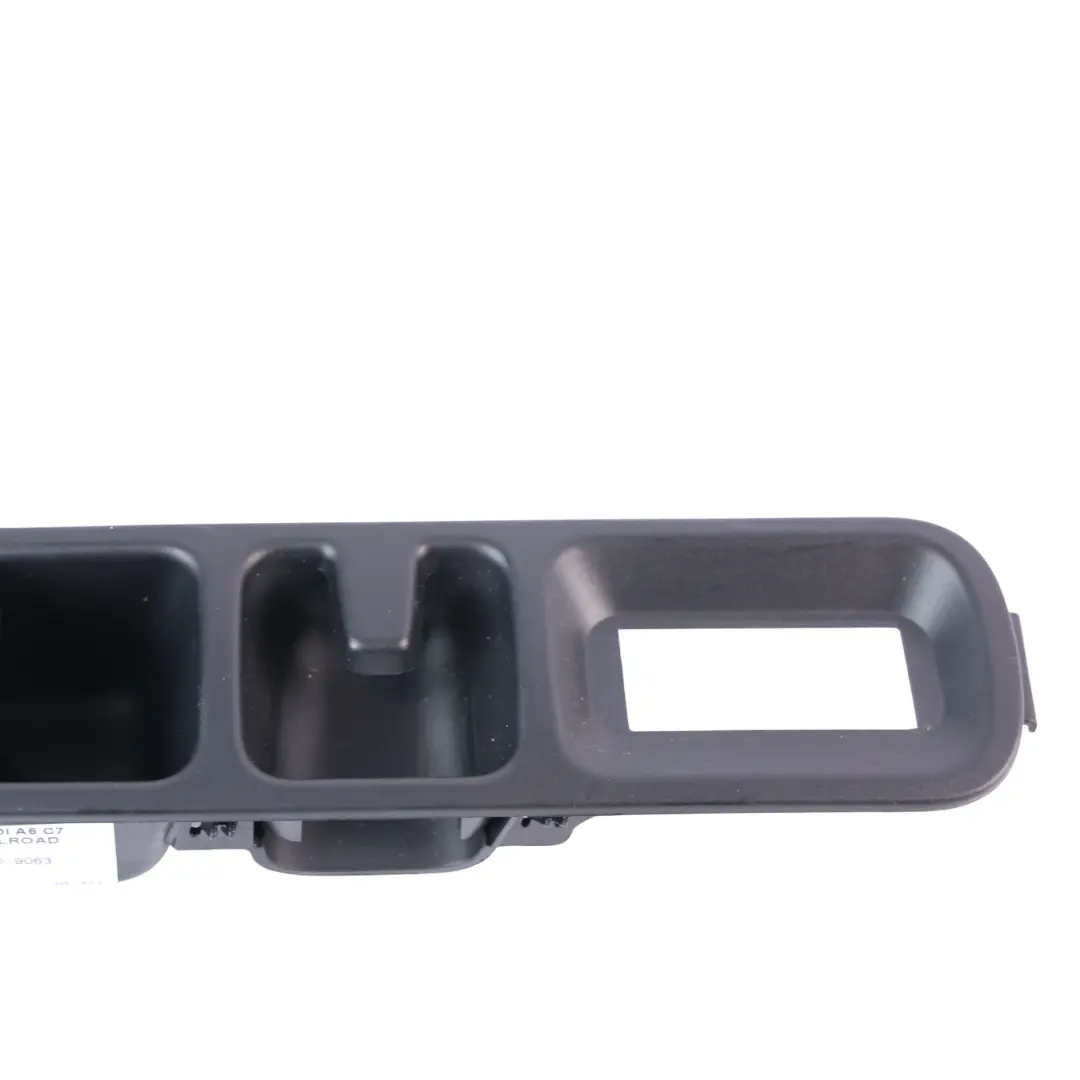 Audi A6 C7 Cache De Poignée De Déverrouillage Du Siège Arrière Droit - SKU 4G9885682 - Numéro de pièce 4G9885682
