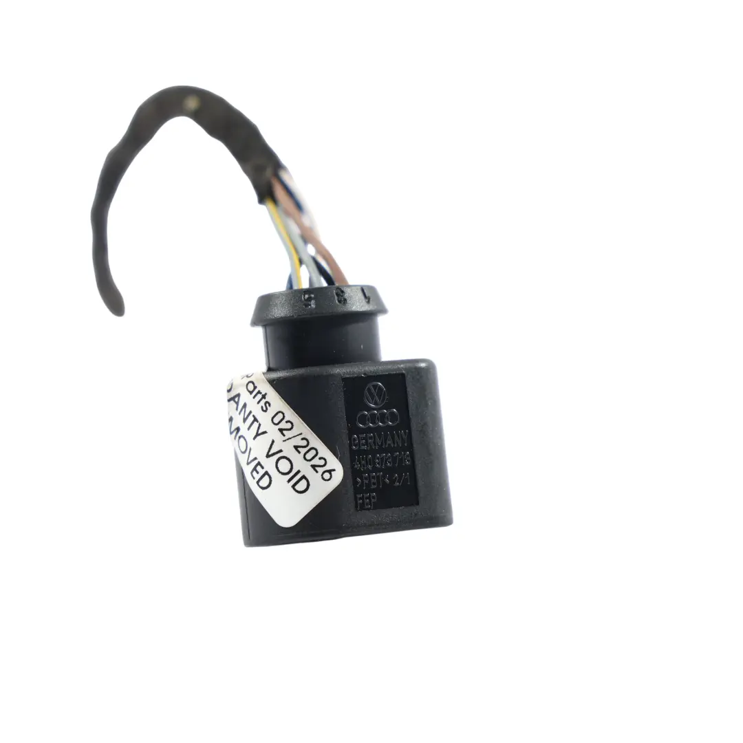 Przewód Kabel Lampy Klapy Bagażnika Lewy Tył do Audi A6 C7 o numerze 4G9945093B Audi A6 C7 Przewód Kabel Lampy Klapy Bagażnika Lewy Tył - SKU 4G9945093B-2 - Numer Części 4G9945093B