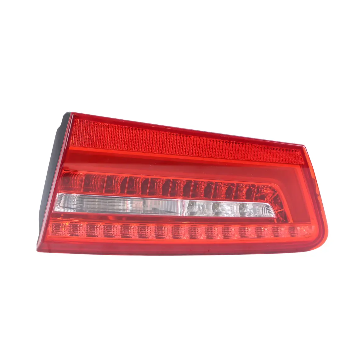 Feu De Hayon Arrière Droit Intérieur pour Audi A6 C7 à propos du numéro de pièce 4G9945094B Audi A6 C7 Feu De Hayon Arrière Droit Intérieur - SKU 4G9945094B - Numéro de pièce 4G9945094B