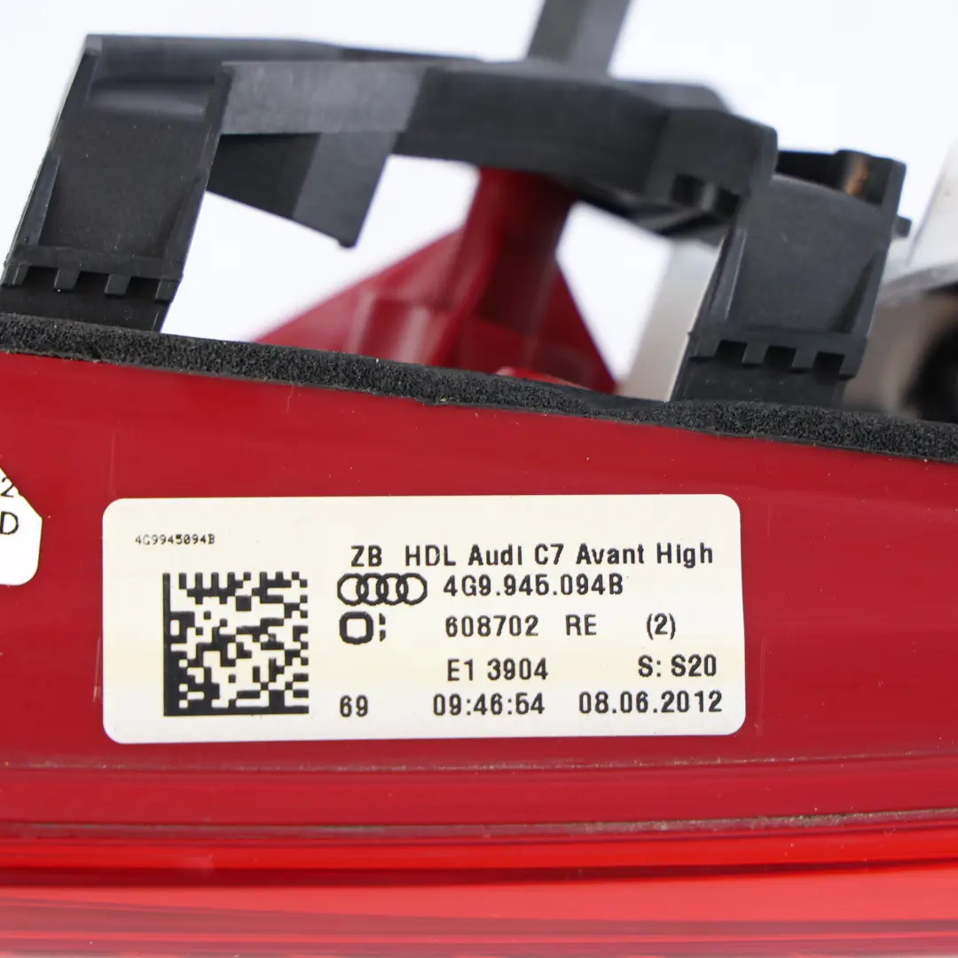 Audi A6 C7 Lampa Tył Tylna Klapy Bagażnika Wewnętrzna Prawa - SKU 4G9945094B - Numer Części 4G9945094B