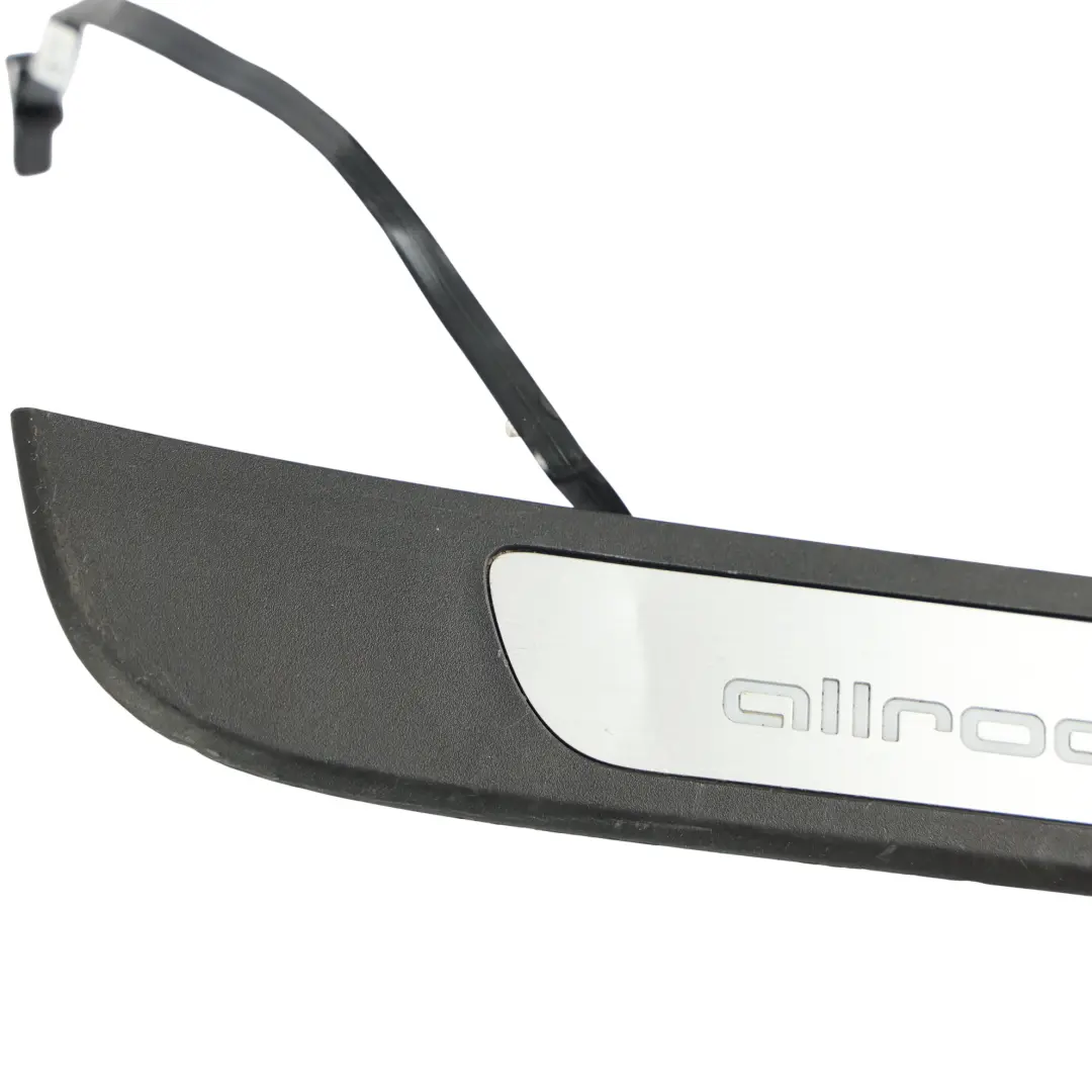 Ingresso Sill Porta Posteriore Destra Plate Allroad 4G0853376C per Audi A6 C7 Avant con numero di parte 4G9947424A Audi A6 C7 Avant Ingresso Sill Porta Posteriore Destra Plate Allroad 4G0853376C - SKU 4G9947424A - Numero di parte 4G9947424A