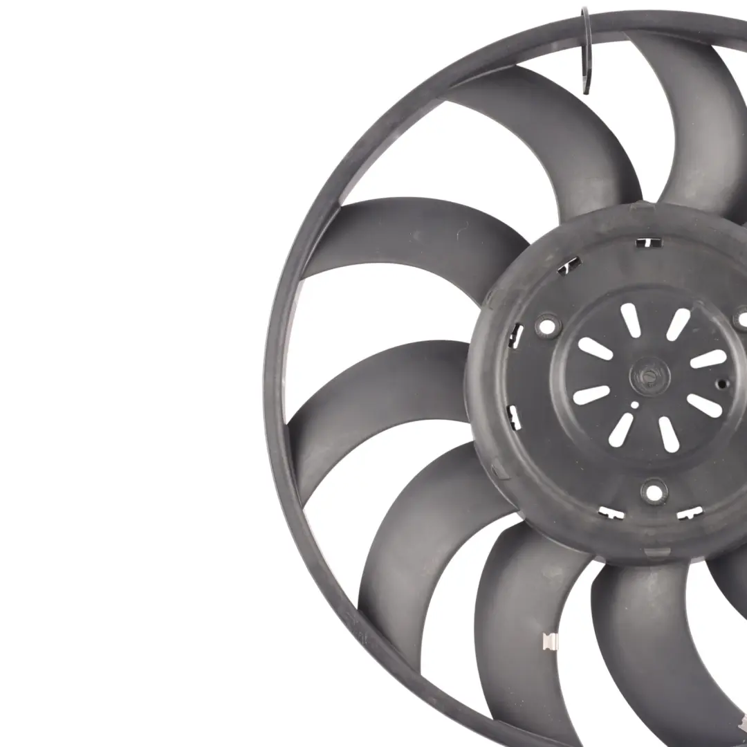 Wentylator Chłodnicy Silnika 4.0 TFSI do Audi S6 C7 S7 4G o numerze 4H0121207C Audi S6 C7 S7 4G Wentylator Chłodnicy Silnika 4.0 TFSI - SKU 4H0121207C-1 - Numer Części 4H0121207C