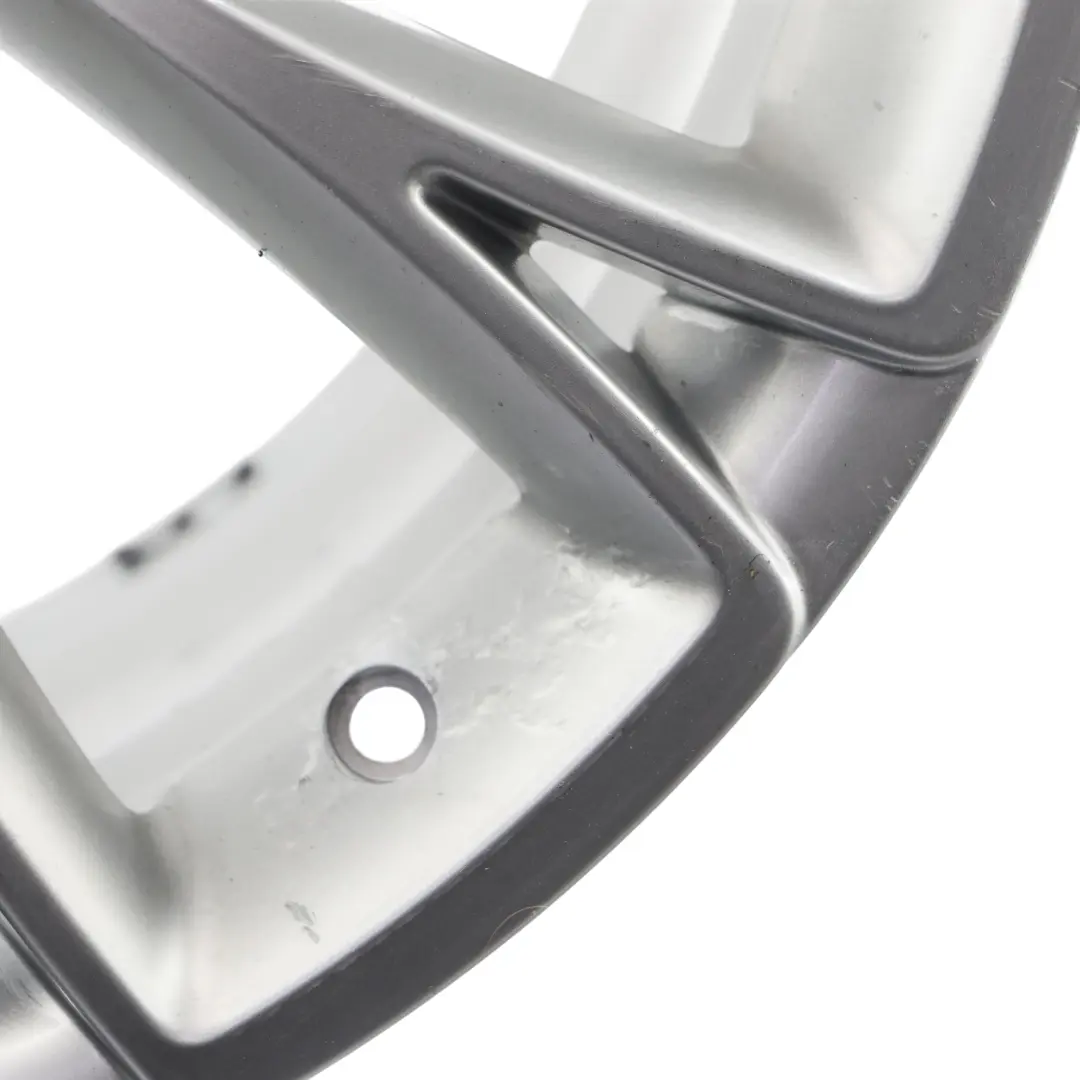 Rim Alloy Silver 19" 9J ET:33 Star Spoke to Audi A7 4G A8 D4 Wheel with Part number 4H0601025G Audi A7 4G A8 D4 Wheel Rim Alloy Silver 19" 9J ET:33 Star Spoke - SKU 4H0601025G-4 - Part number 4H0601025G