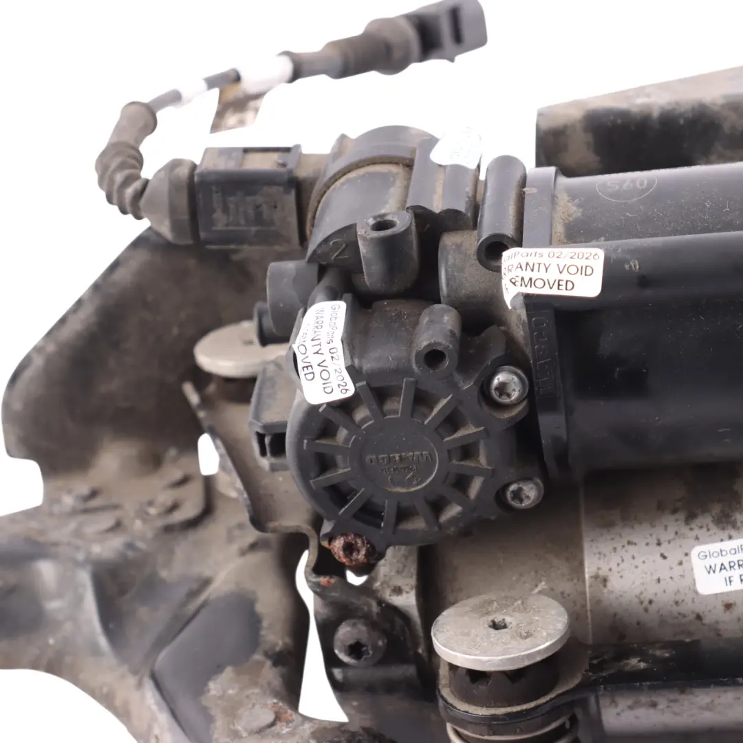 Suspension Compressor Pump Unit to Audi S6 C7 A8 4H D4 Diesel Air with Part number 4H0616005D Audi S6 C7 A8 4H D4 Diesel Air Suspension Compressor Pump Unit - SKU 4H0616005D-1 - Part number 4H0616005D