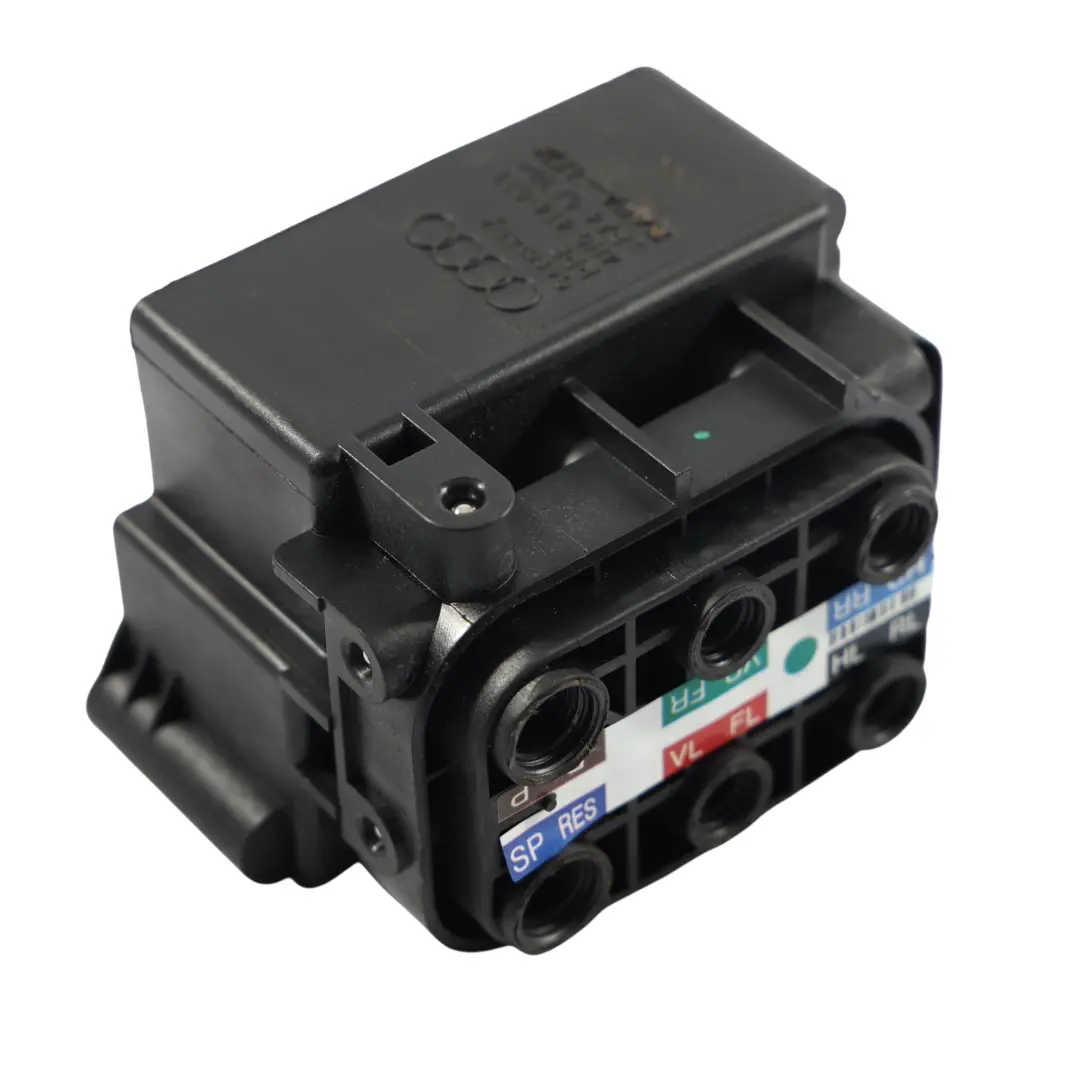 Sospensione Pneumatica Controllo Blocco Valvola per Audi A6 Avant S6 C7 con numero di parte 4H0616013B Audi A6 Avant S6 C7 Sospensione Pneumatica Controllo Blocco Valvola - SKU 4H0616013B - Numero di parte 4H0616013B
