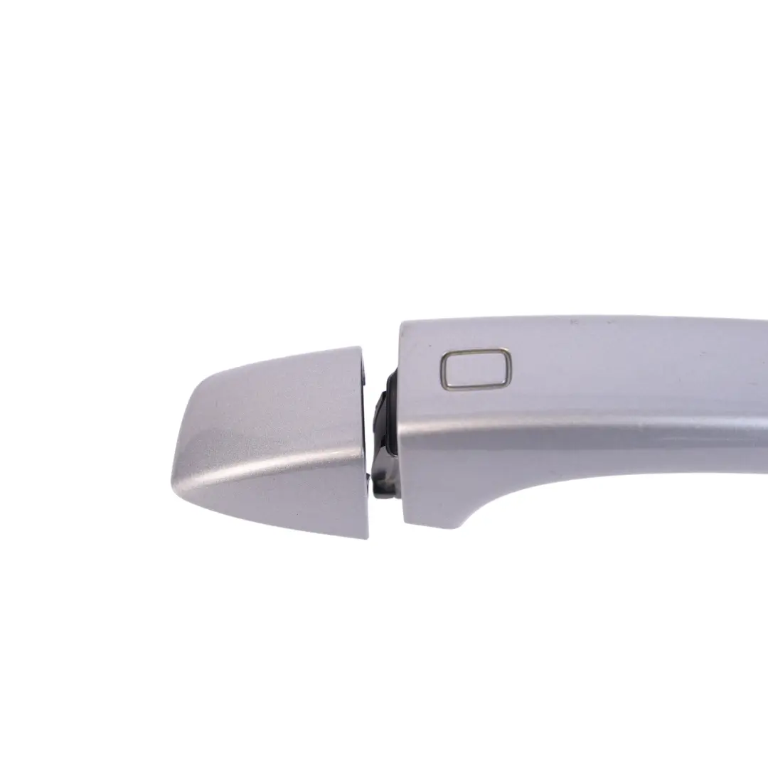 Maniglia Esterna Della Porta Posteriore Sinistra Grigio Tornado - X7P per Audi A7 4G con numero di parte 4H0837205 Audi A7 4G Maniglia Esterna Della Porta Posteriore Sinistra Grigio Tornado - X7P - SKU 4H0837205-TOG - Numero di parte 4H0837205