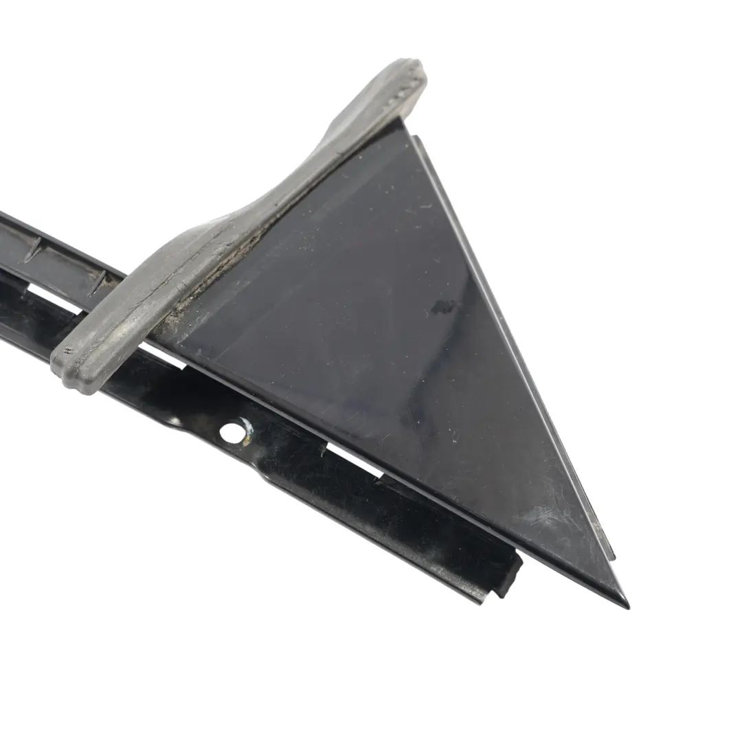 Portiera Posteriore C Montante Colonna Esterno Destro per Audi A8 D4 4H con numero di parte 4H0839904B Audi A8 D4 4H Portiera Posteriore C Montante Colonna Esterno Destro - SKU 4H0839904B - Numero di parte 4H0839904B