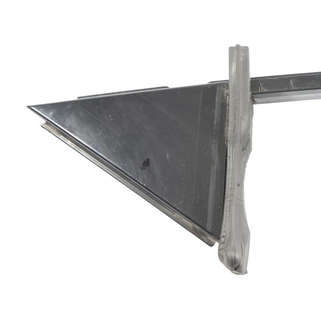 Puerta Trasera C Pilar Columna Exterior Derecho para Audi A8 D4 4H con número de pieza 4H0839904B Audi A8 D4 4H Puerta Trasera C Pilar Columna Exterior Derecho - SKU 4H0839904B - Número de pieza 4H0839904B