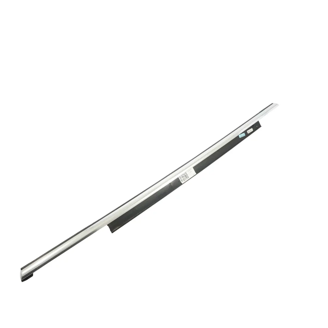 Listwa Ozdobna Uszczelka Szyby Drzwi Prawy Tył Chrom do Audi A8 D4 o numerze 4H0853764D Audi A8 D4 Listwa Ozdobna Uszczelka Szyby Drzwi Prawy Tył Chrom - SKU 4H0853764D - Numer Części 4H0853764D