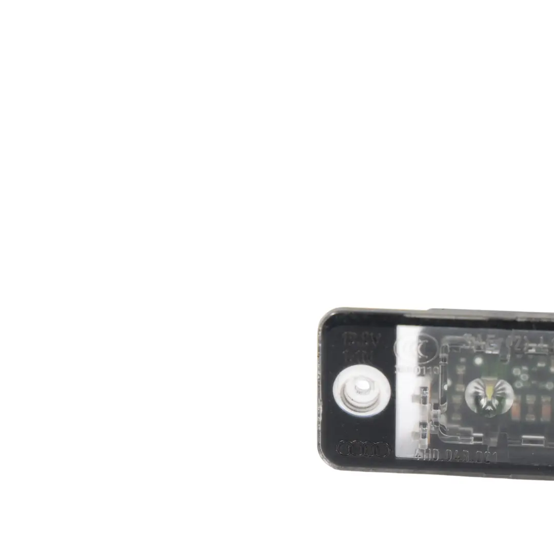 Hintere Nummern Schild Leuchte Lampe Links für Audi A8 D4 mit Teilenummer 4H0943021 Audi A8 D4 Hintere Nummern Schild Leuchte Lampe Links - SKU 4H0943021 - Teilenummer 4H0943021